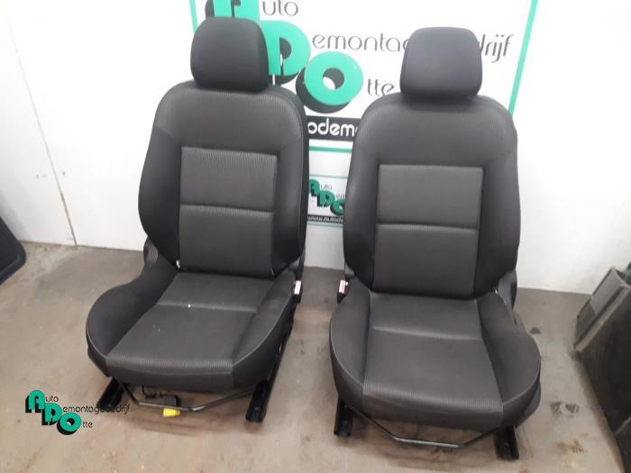 Bekleding Set (compleet) van een Peugeot 207 (207 06-), Gebruikt, -, -, Ophalen of Verzenden