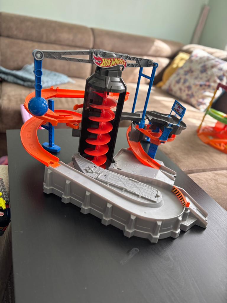 Hot wheels baan, Kinderen en Baby's, Speelgoed | Racebanen, Ophalen, Zo goed als nieuw, Hot Wheels