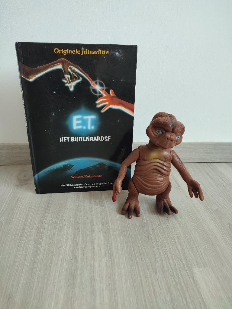 ET boek + figuur, Verzamelen, Ophalen of Verzenden, Zo goed als nieuw