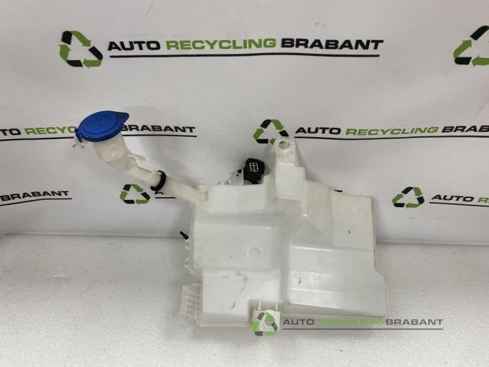 Réservoir lave-glace avant d'un Ford Focus, -, 3 mois de garantie, Utilisé, -