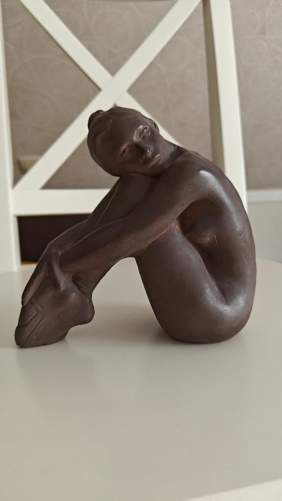 Zittende ballerina, Ophalen, Zo goed als nieuw, Mens