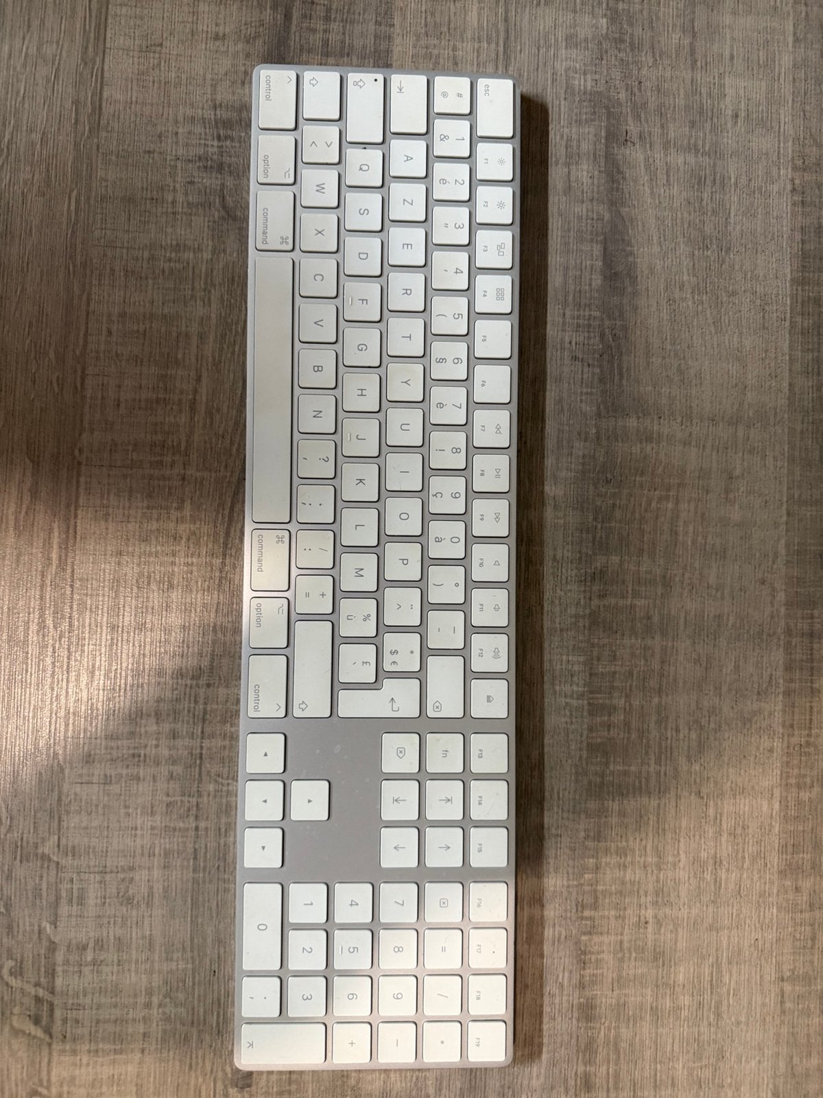 Apple Magic Keyboard AZERTY, Computers en Software, Toetsenborden, Ophalen, Gebruikt, Azerty, Draadloos
