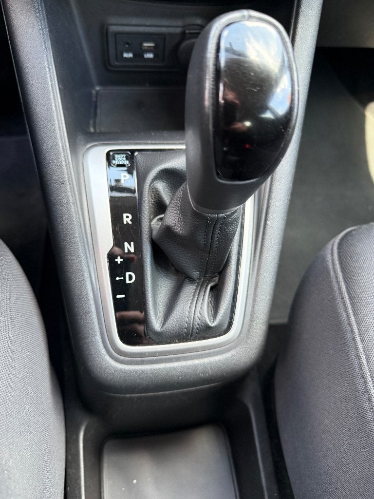Hyundai IX 20 1.6I AUTOMAAT, Auto's, 4 cilinders, Wit, IX20, Parkeersensor