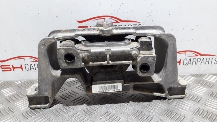 Support moteur d'un Mercedes CLA, 3 mois de garantie, Utilisé, -, -