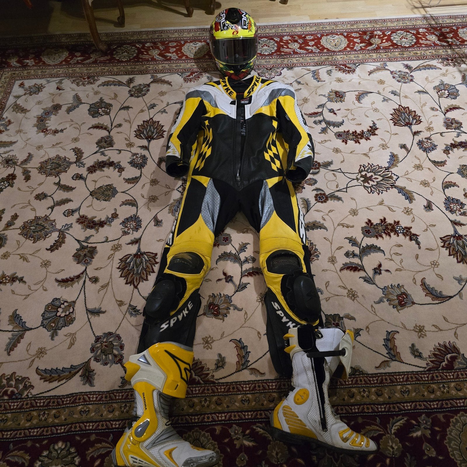 1delig pak botten en helm, Motoren, Kleding | Motorkleding, Ophalen
