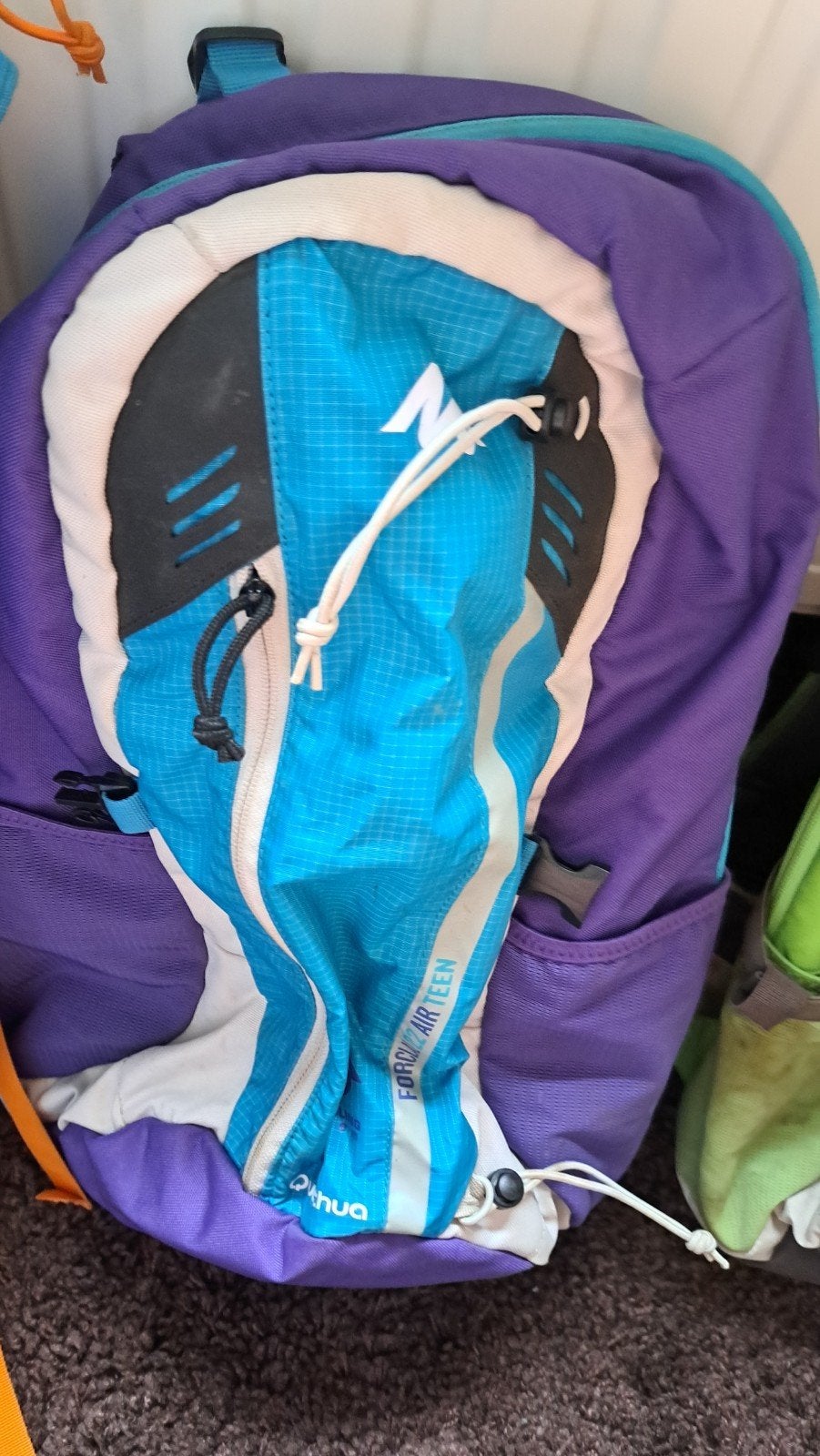 Dagrugzak trekking voor tieners, Sport en Fitness, Bergsport en Wandelen, Ophalen, Gebruikt, Rugzak