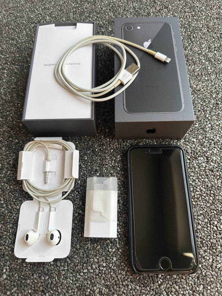 iPhone8 64 GB spacegrey, batterijconditie 100%, Telecommunicatie, Mobiele telefoons | Apple iPhone, Ophalen, Gebruikt, 64 GB, Grijs