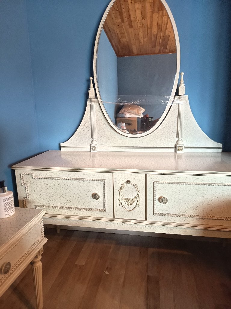 Bed met nachtkastjes en kaptafel, Ophalen, Gebruikt, Tweepersoons, Crème