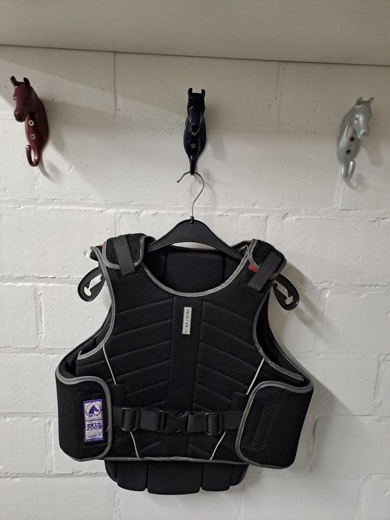 Bodyprotector, Ophalen, Gebruikt, Zwart, Bodyprotector
