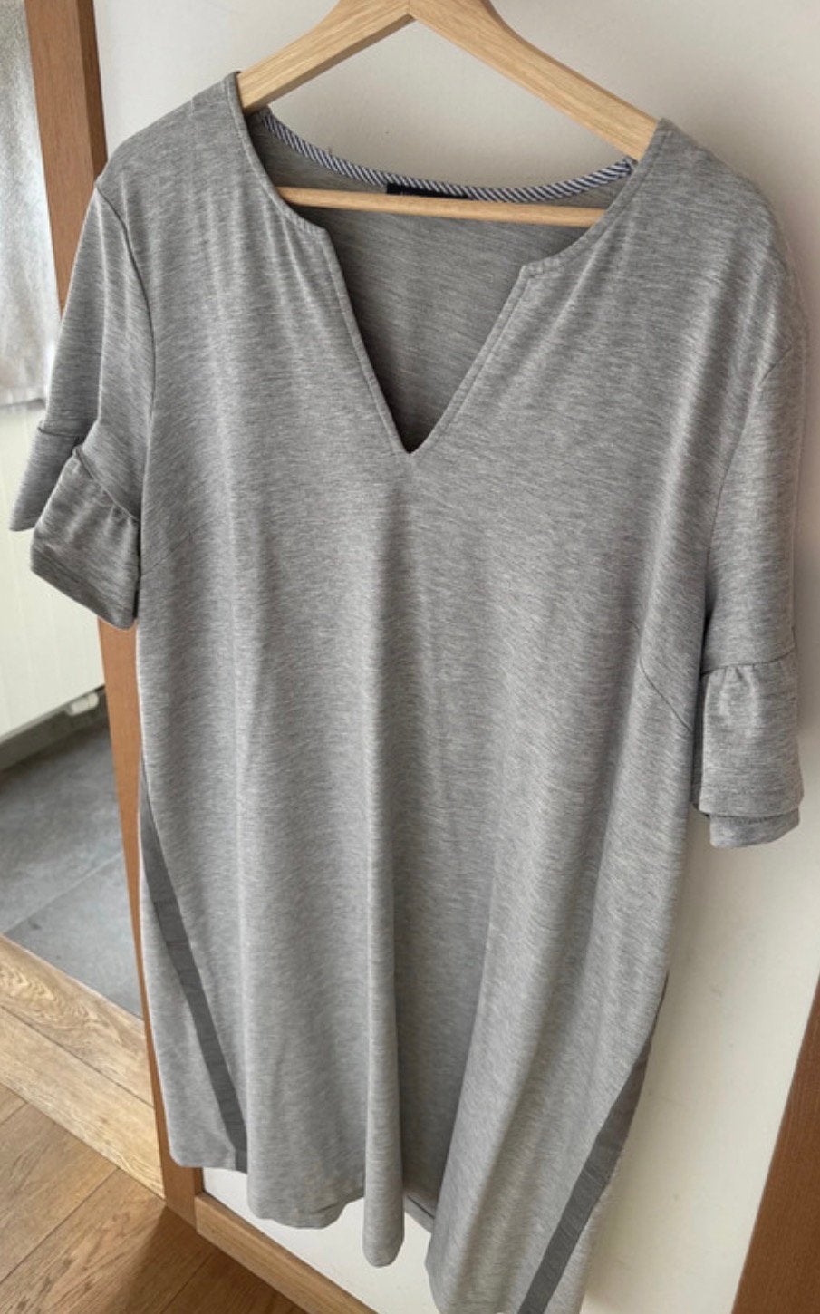 River woods jurk grijs maat 46, Kleding | Dames, Ophalen of Verzenden, Zo goed als nieuw, Grijs, Jurk