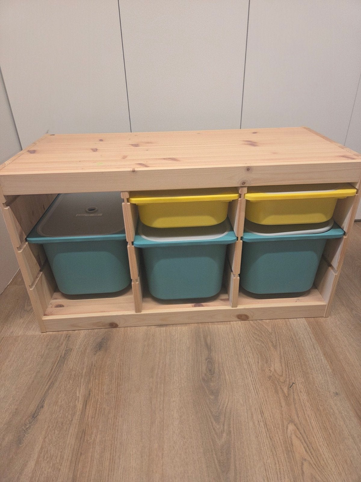 ikea trofast met 5 bakken+ deksels, Ophalen