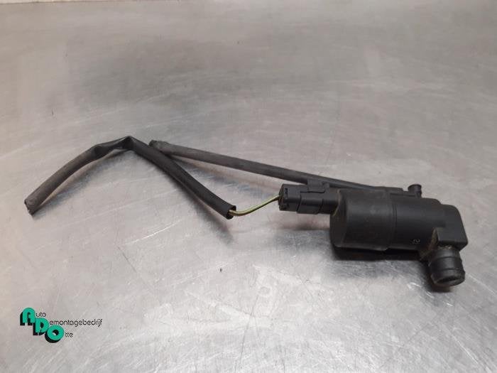 Pompe lave-glace avant d'un Nissan Interstar (Interstar 02-), -, 3 mois de garantie, Utilisé, -