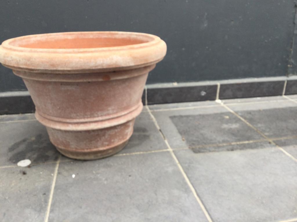 Keramische (terracotta) pot - zeer goede staat, Ophalen of Verzenden, Zo goed als nieuw, Terracotta, Binnen