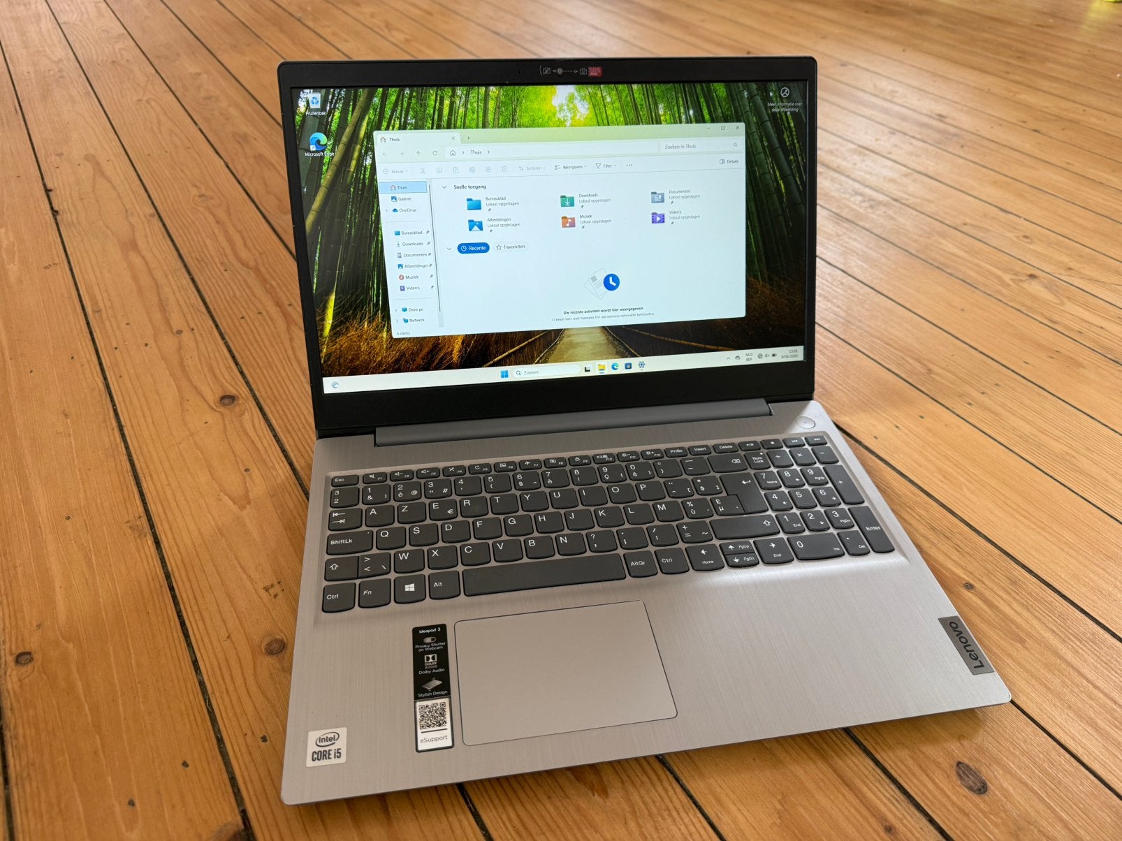 Laptop Lenovo ideapad, Ophalen of Verzenden, Zo goed als nieuw, SSD