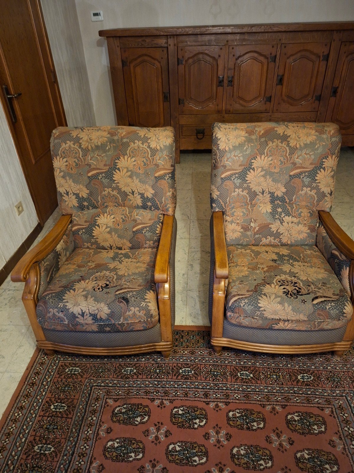 zetels met salon tafel, Ophalen