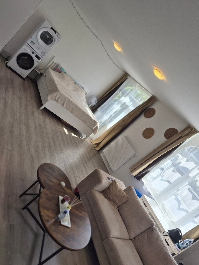 Studio a louer, 50 m² of meer, Brussel