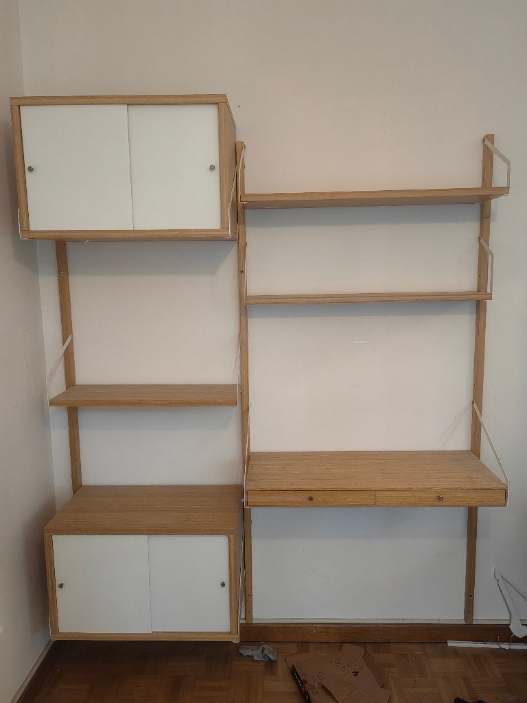 Wall Unit IKEA SVALNAS, Avec porte(s), 150 à 200 cm, Utilisé, 150 à 200 cm