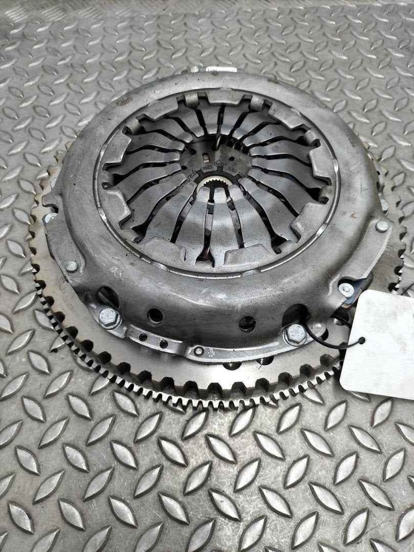 RENAULT CLIO VLIEGWIEL / KOPPELING 123115669R 2012, Enlèvement ou Envoi, Neuf, ARN reconnu