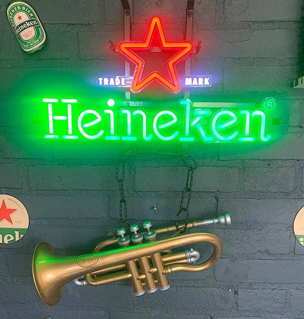 Te koop Cornet trompet goud met zilver kleur, Muziek en Instrumenten, Ophalen of Verzenden, Gebruikt, Met koffer