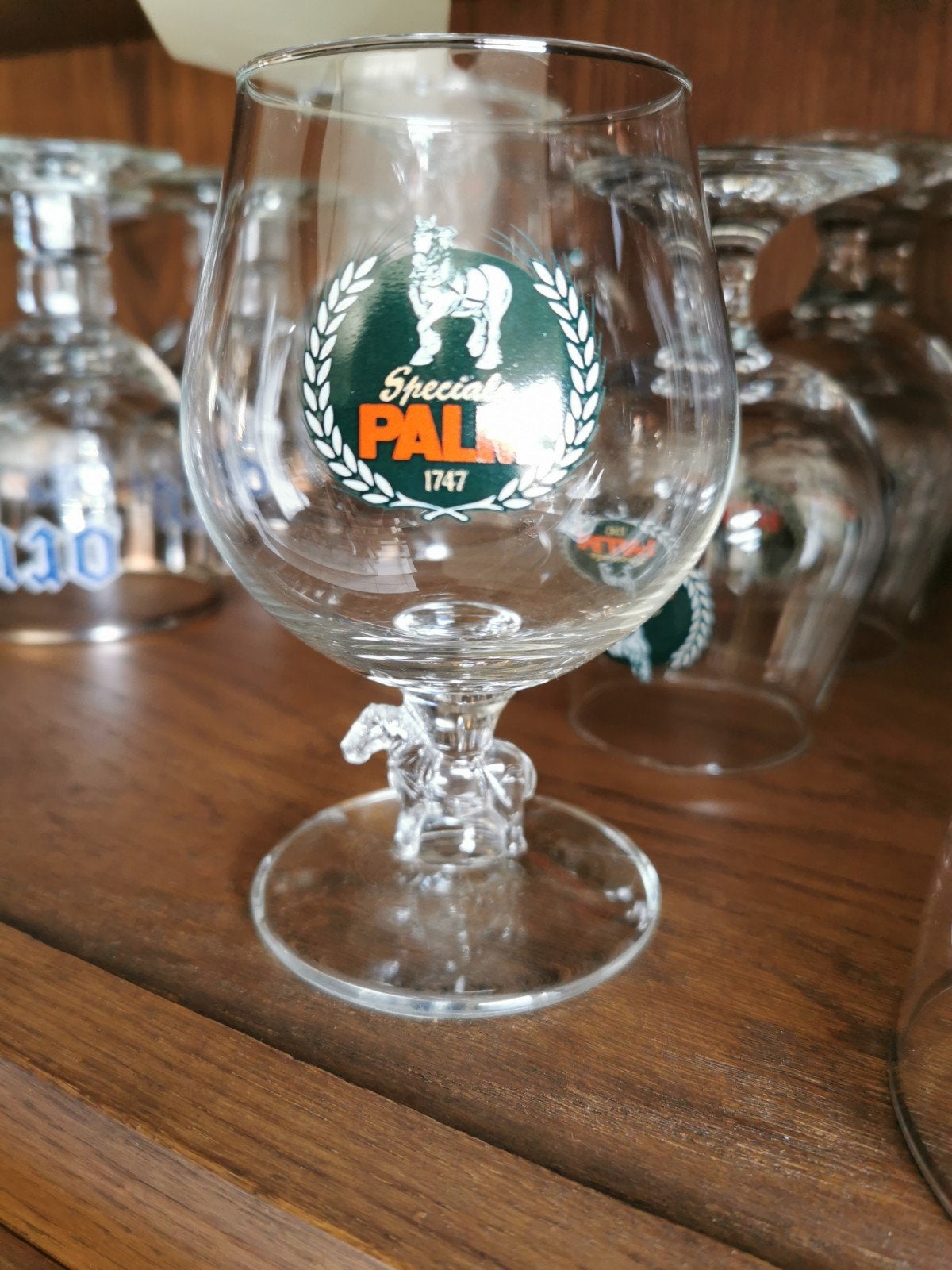 Pamlglas met paard in voet, Ophalen of Verzenden