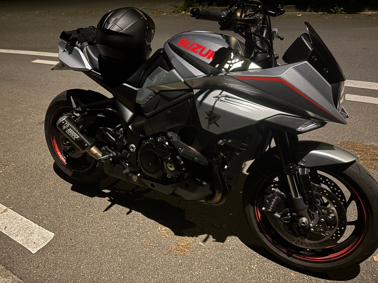 Suzuki Katana, Motos, Particulier