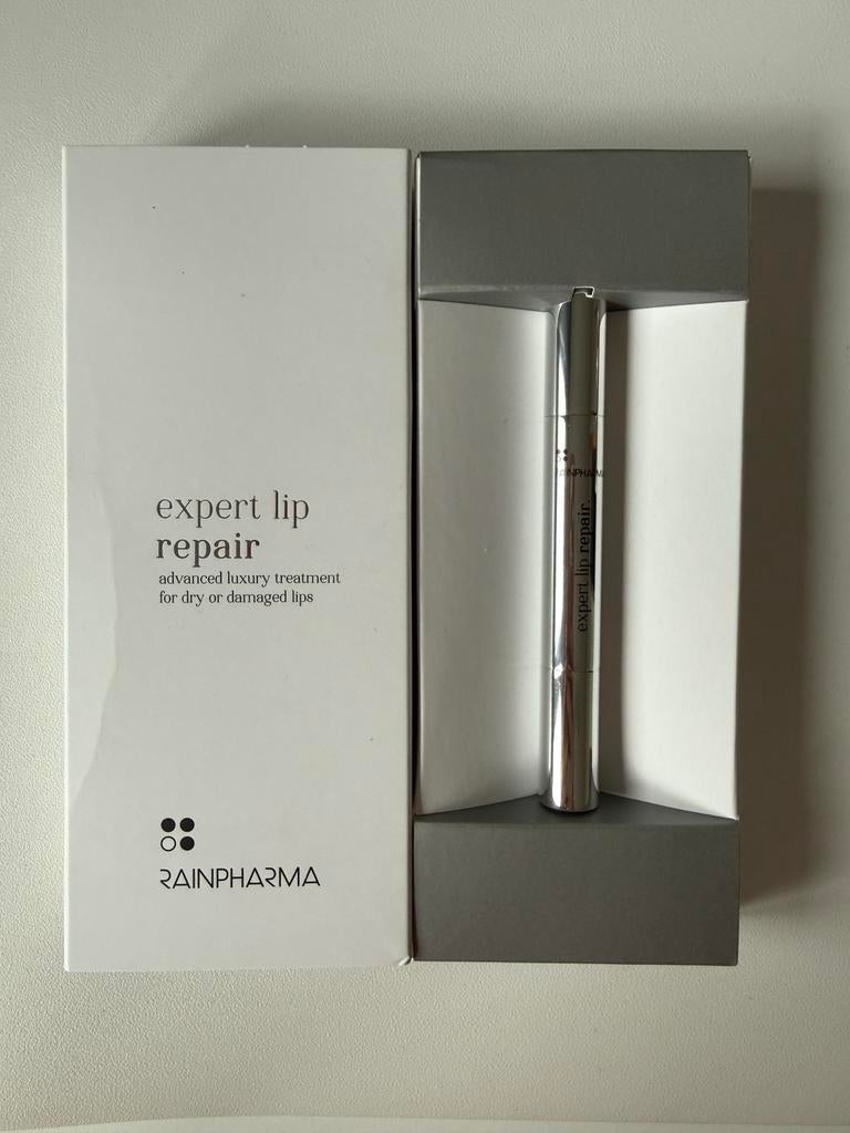 NIEUW expert lip repair | Rainpharma, Ophalen of Verzenden, Nieuw, Lippen, Make-up