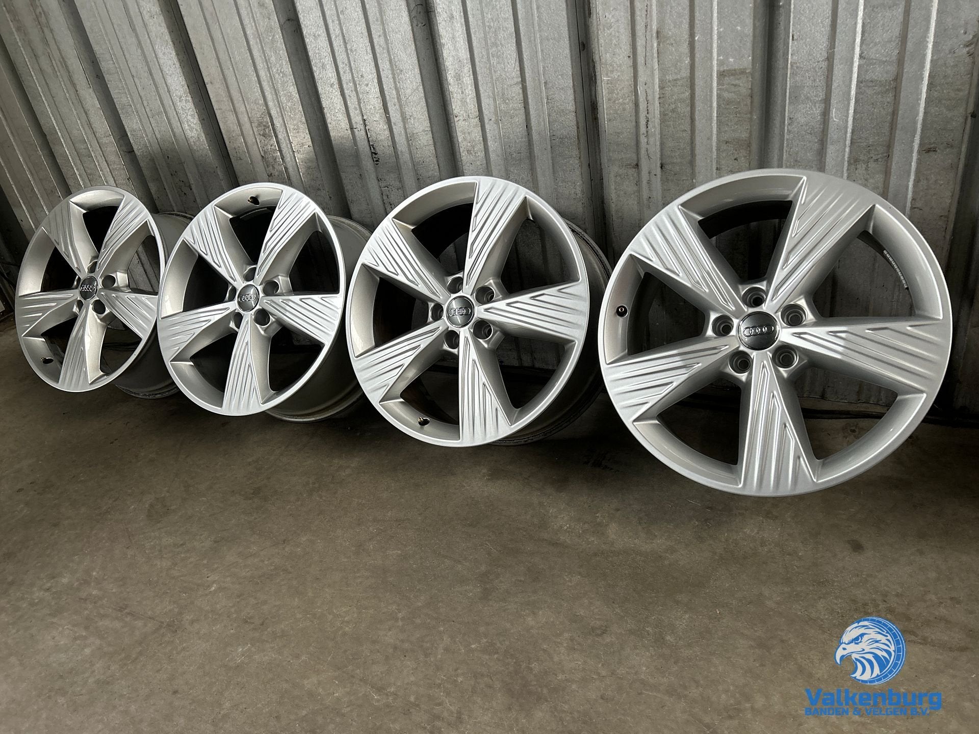 Originele Audi A3 Q2 Q3 Q4 E-tron 19 inch Rotor velgen 5x112, Auto-onderdelen, 19 inch, Gebruikt, Velg(en), -