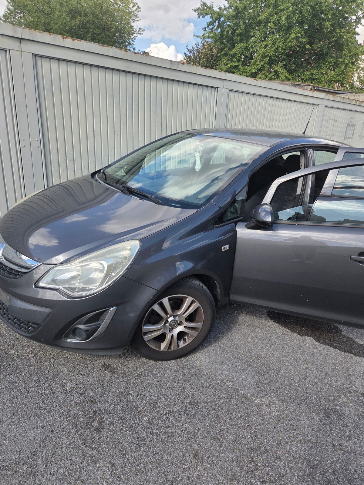 opel corsa diesel 2012 188000 km, Autos, Argent ou Gris, Achat, Boîte manuelle, 5 portes