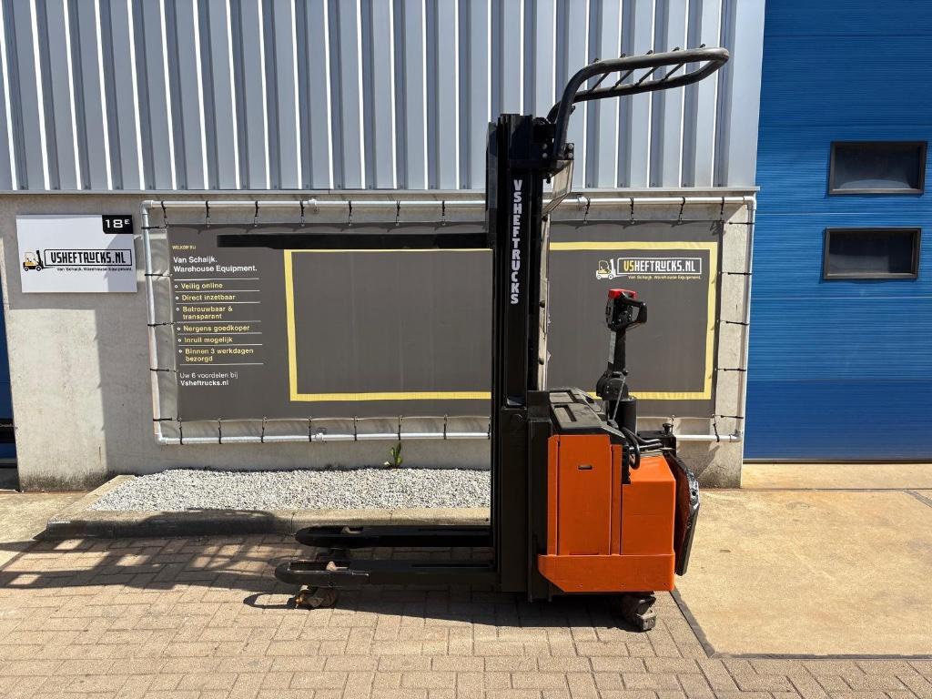 VS-22798 Elektrische triplex stapelaar BT, Auto-onderdelen, Accu's en Toebehoren, Gebruikt, Verzenden