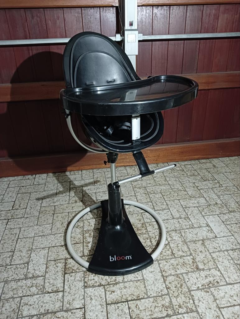 Chaise haute BLOOM noir et chrome, Enlèvement