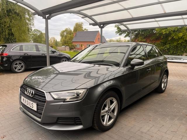 Audi A3 sportback 1.6 TDI 115 PK Navi,C. contr*nieuw*, Voorwielaandrijving, Stof, 4 cilinders, 1600 cc