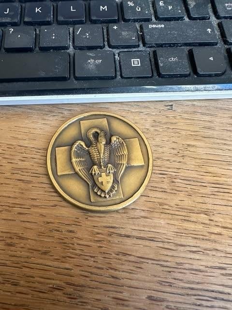 penning het rode kruis van Belgie bloedgevers, Postzegels en Munten, Penningen en Medailles, Ophalen of Verzenden