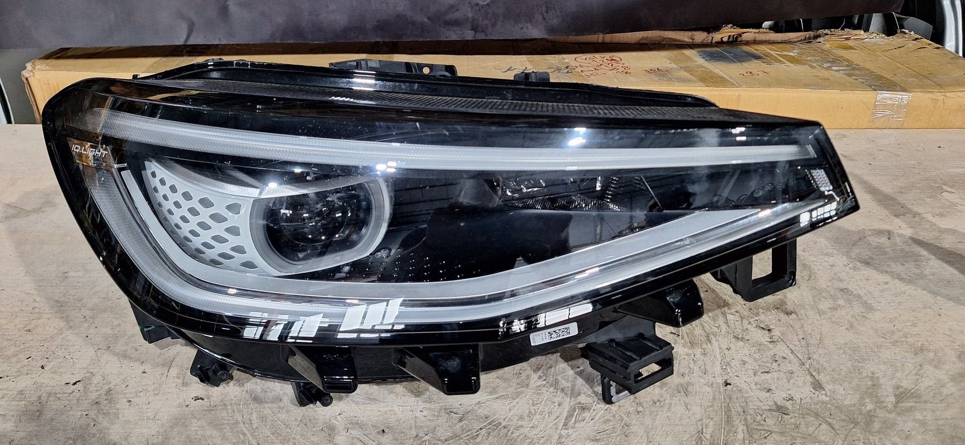 Volkswagen ID.4 Koplamp, Volkswagen, -, Utilisé, -