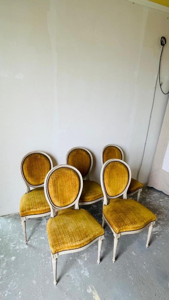 5 Louis XVI stoelen, Ophalen