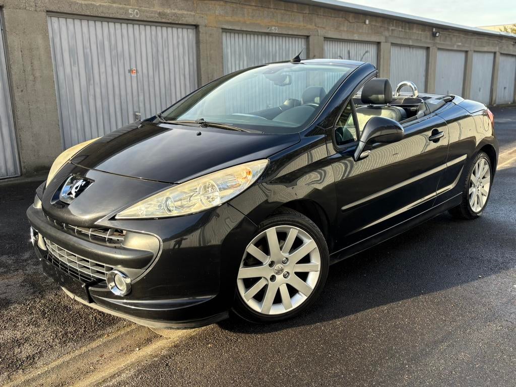 Peugeot 207cc - 1.6 Benzine - 167 000 Km - Gekeurd, Auto's, Peugeot, Particulier, ABS, Airbags, Airconditioning, Alarm, Boordcomputer