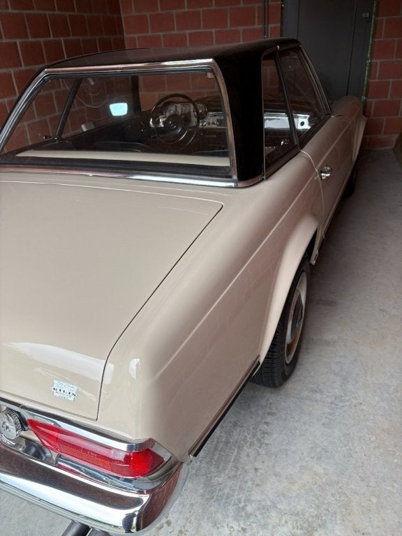 TE KOOP Mercedes Pagode 230 SL cabrio van 1965, foto 4