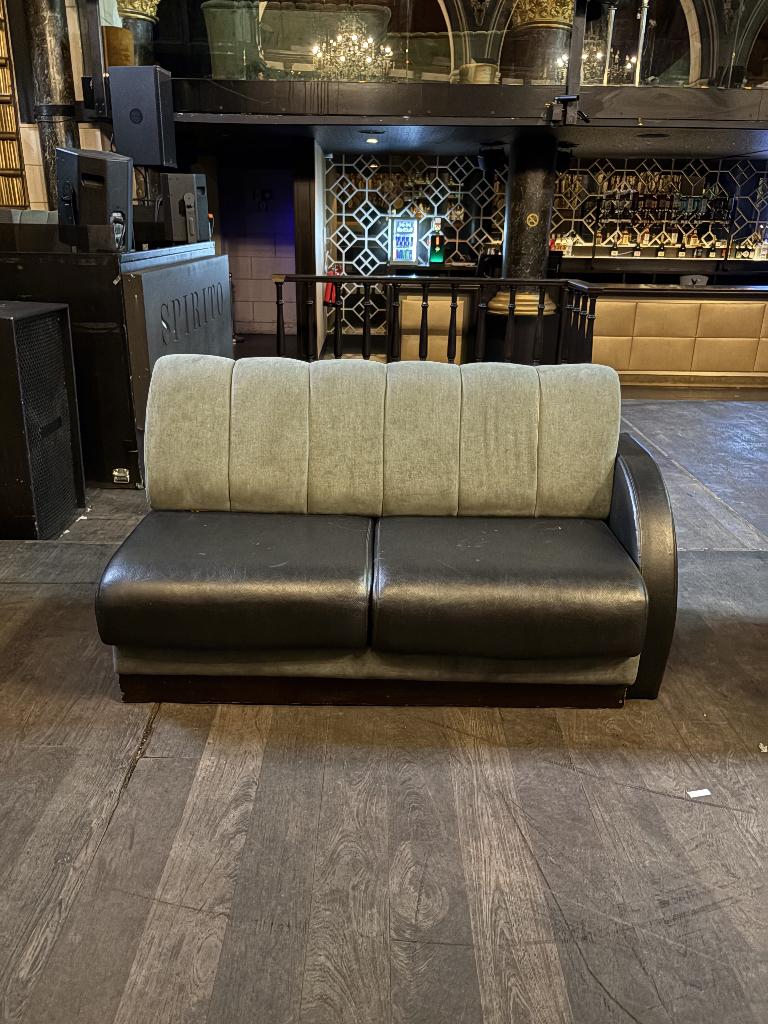Banquette double 3X  125 euros le mettre 133cm L, Enlèvement