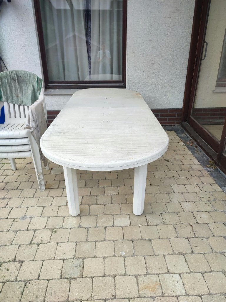 tuintafel en 4 stoelen, Ophalen, Gebruikt, Ovaal, Plastic