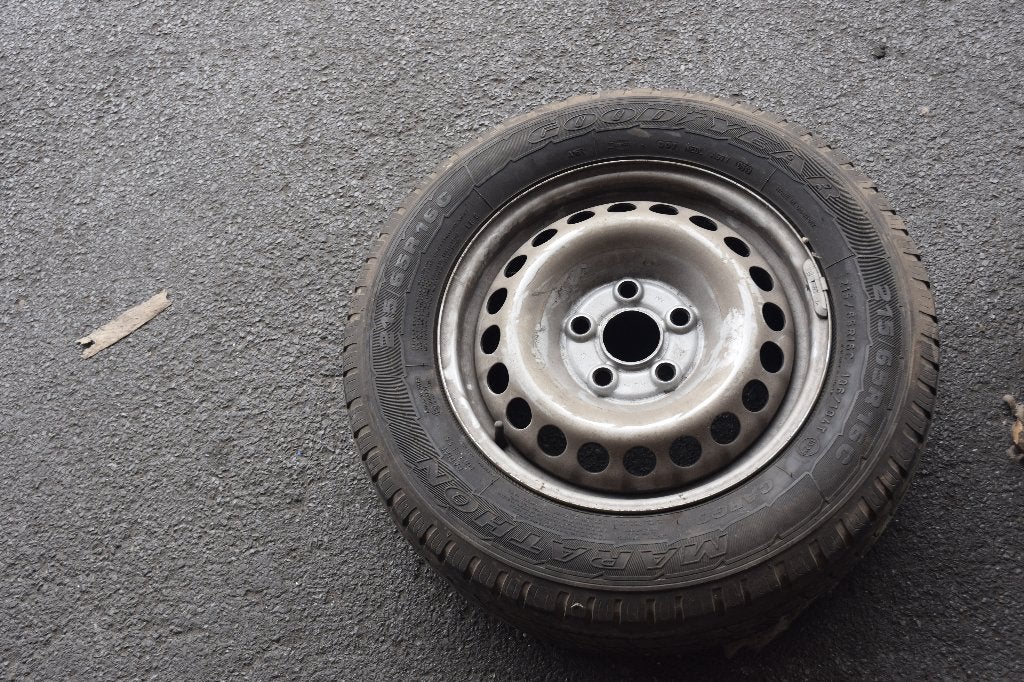 14 pneus utilitaires, avec et sans jantes, Autos : Pièces & Accessoires, Pneus et Jantes, 16 pouces, Pneus été, Véhicule utilitaire