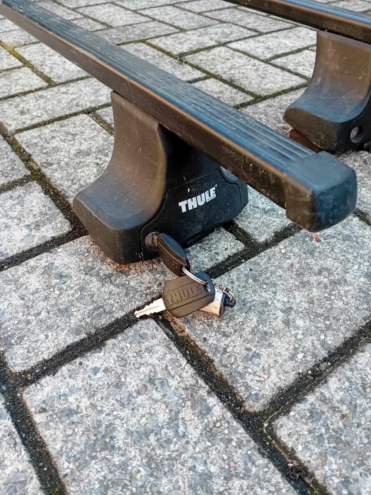 Thule 754 / 480 dakdragers, Autos : Divers, Porte-bagages, Enlèvement