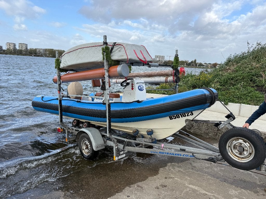 Geremde RIB trailer voor RIB – zeer goede staat, Ophalen, Minder dan 1500 kg, Gebruikt, Verstelbare verlichting