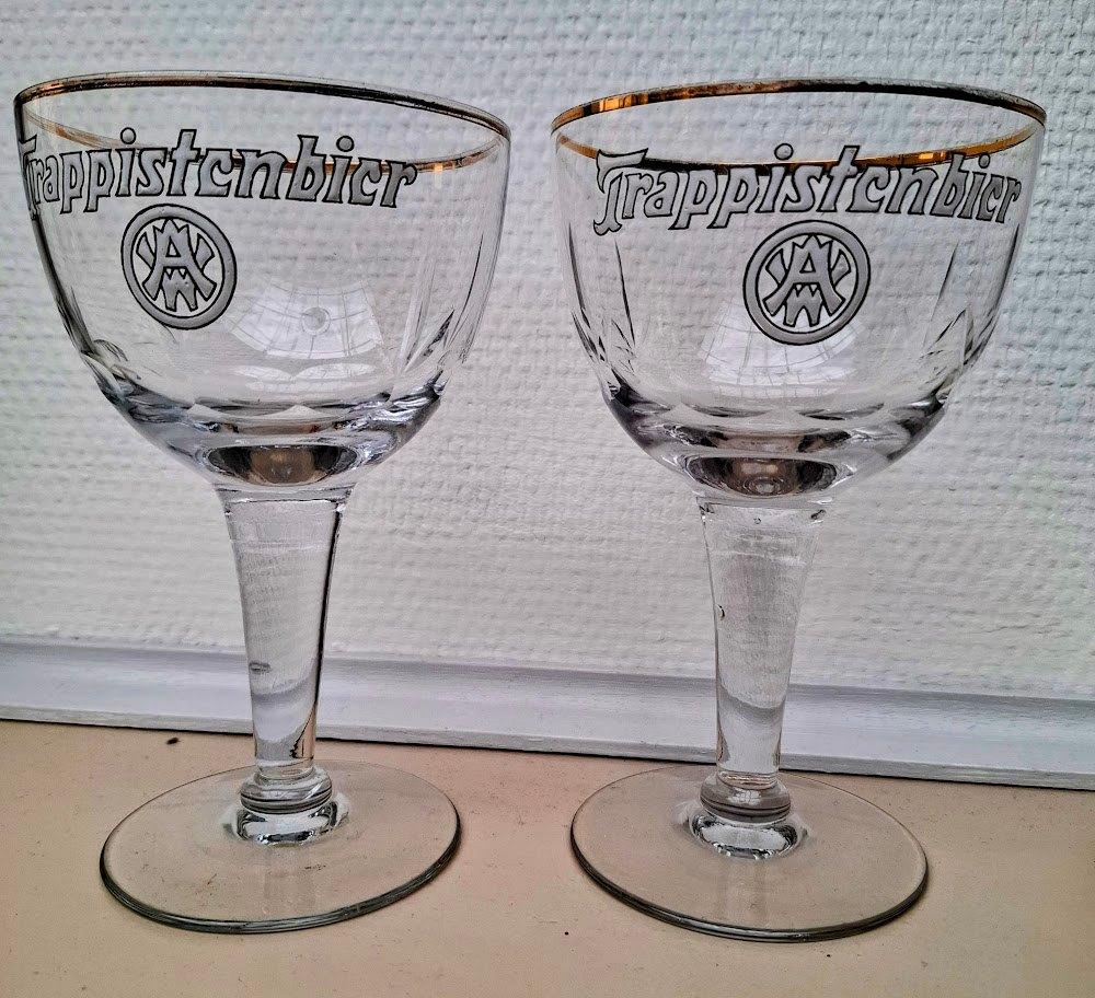 2 X trappistglas émail Westmalle  5 lelies, Verzamelen, Biermerken, Verzenden, Gebruikt, Overige typen, Overige merken