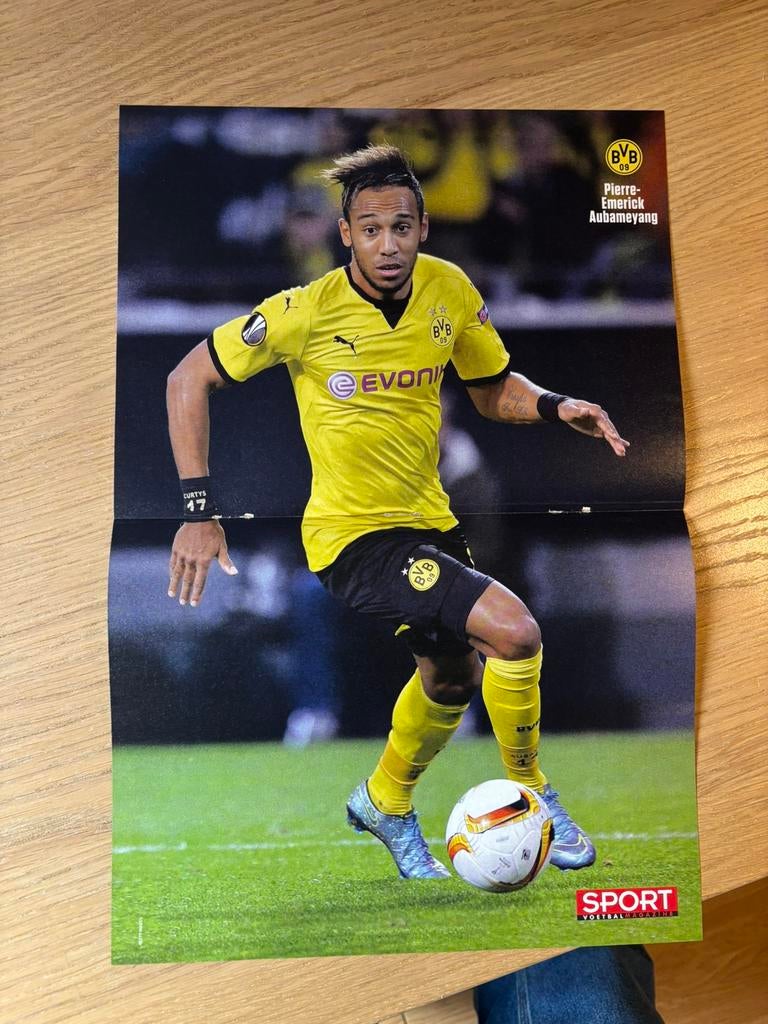 Posters sport voetbalmagazine, Verzenden, Zo goed als nieuw