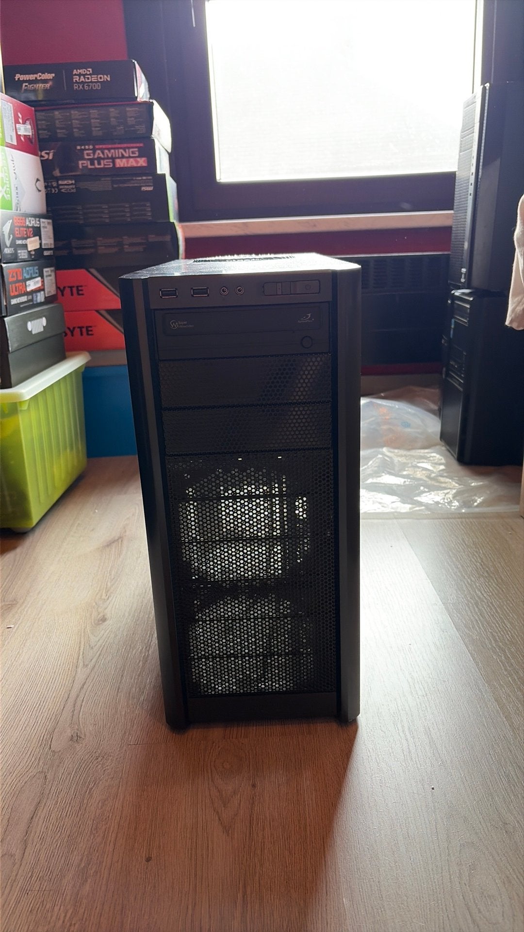 Antec Mid tower PC case, Computers en Software, Ophalen of Verzenden, Zo goed als nieuw
