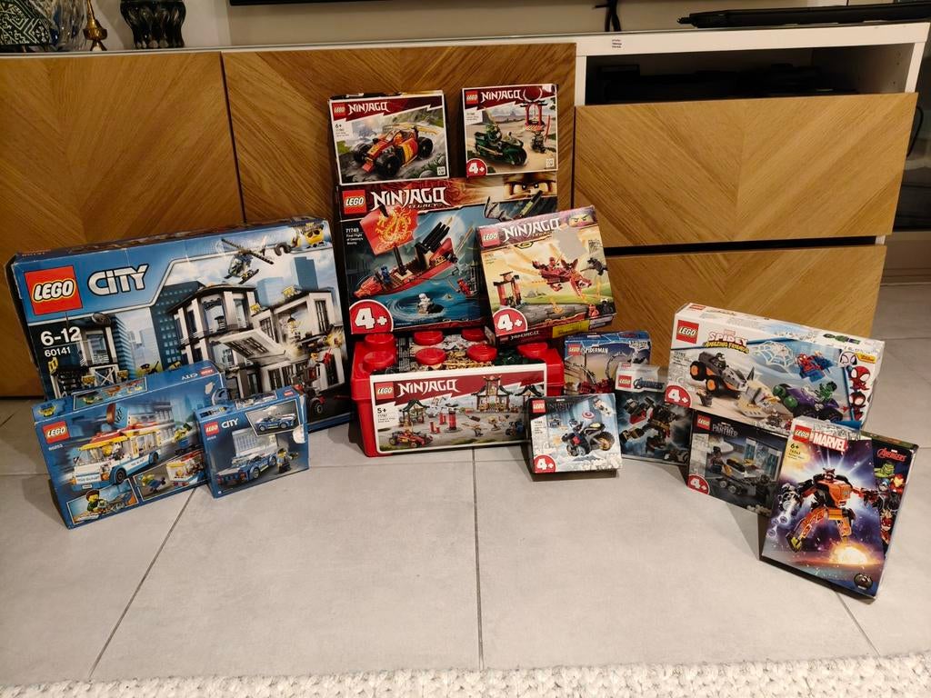Lego : City/Marvel/Ninjago, Enlèvement ou Envoi, Lego