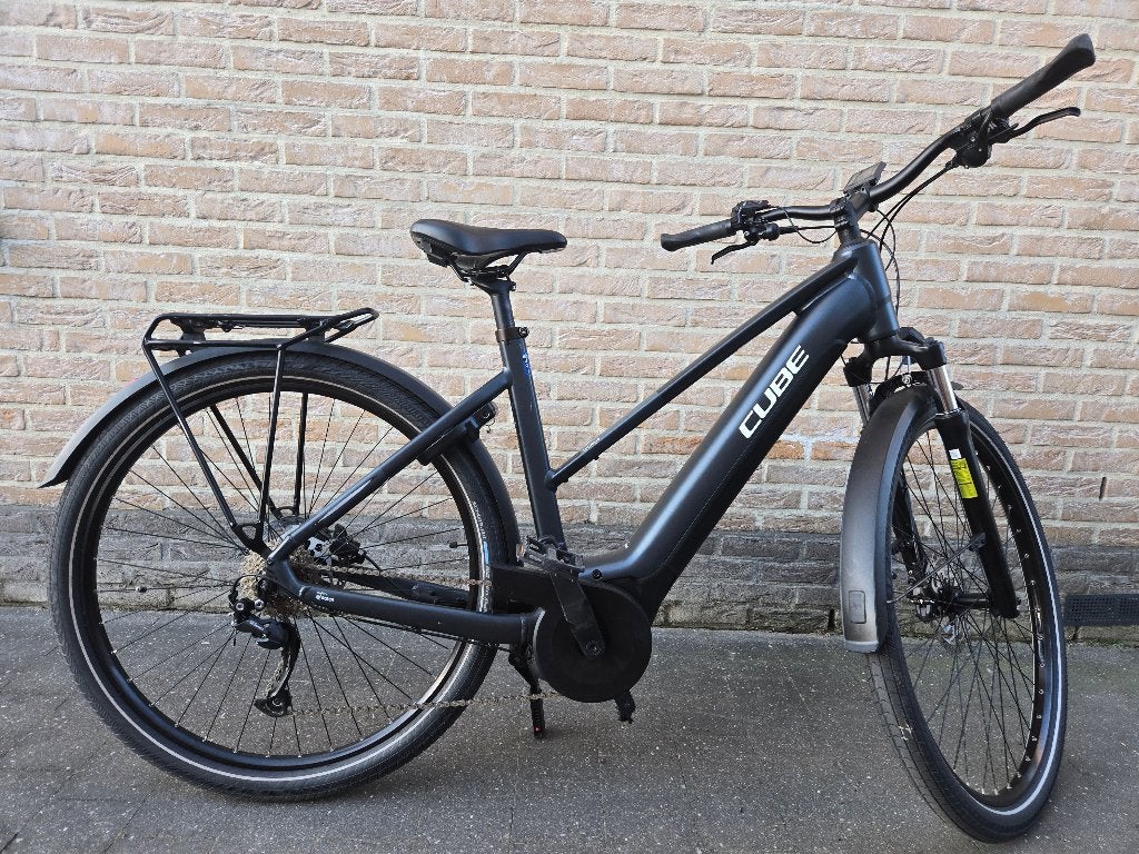 Cube Touring Hybrid 500 bj 2023 Smart systeem., 51 à 55 cm, Enlèvement, Comme neuf, Cube