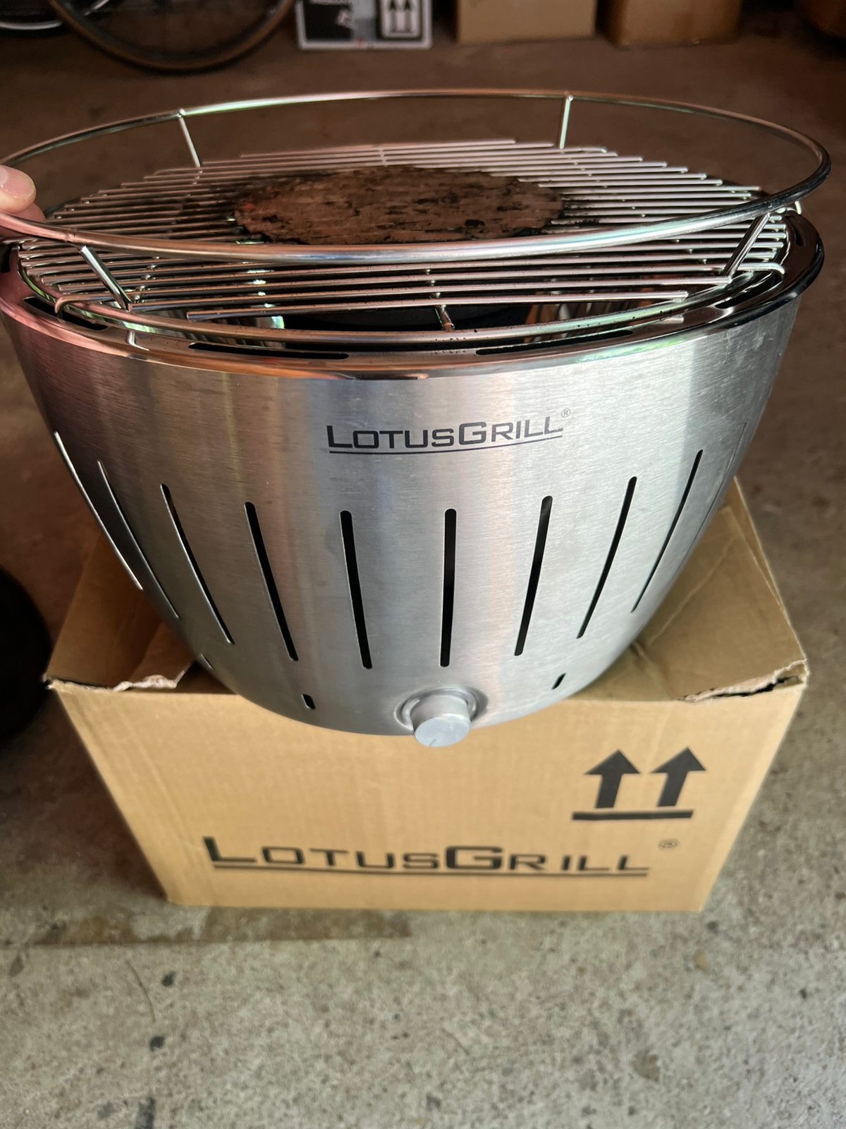 Gril Lotus pour barbecue, Enlèvement ou Envoi, Comme neuf, Avec accessoires