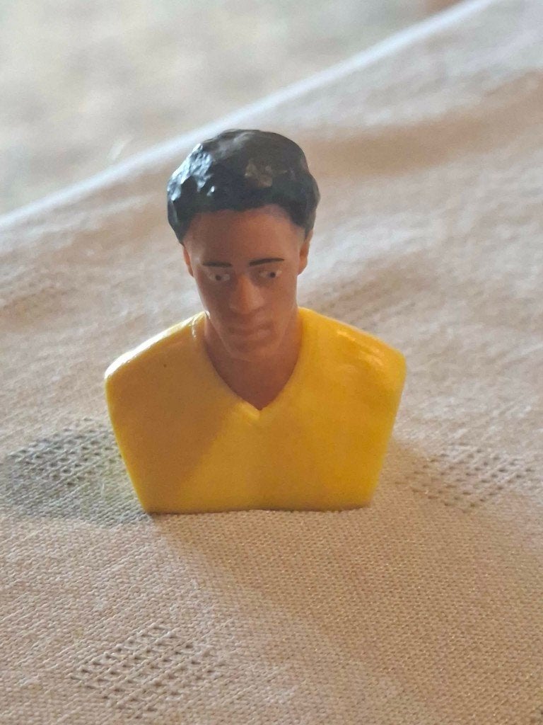 Voetbalfiguurtje / Moussa Dembele / Carrefour, Collections, Enlèvement ou Envoi, Comme neuf, Statue ou Poupée