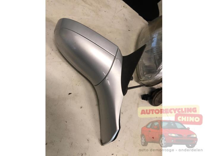 Buitenspiegel rechts van een Opel Corsa, Auto-onderdelen, Gebruikt, -, -, Opel