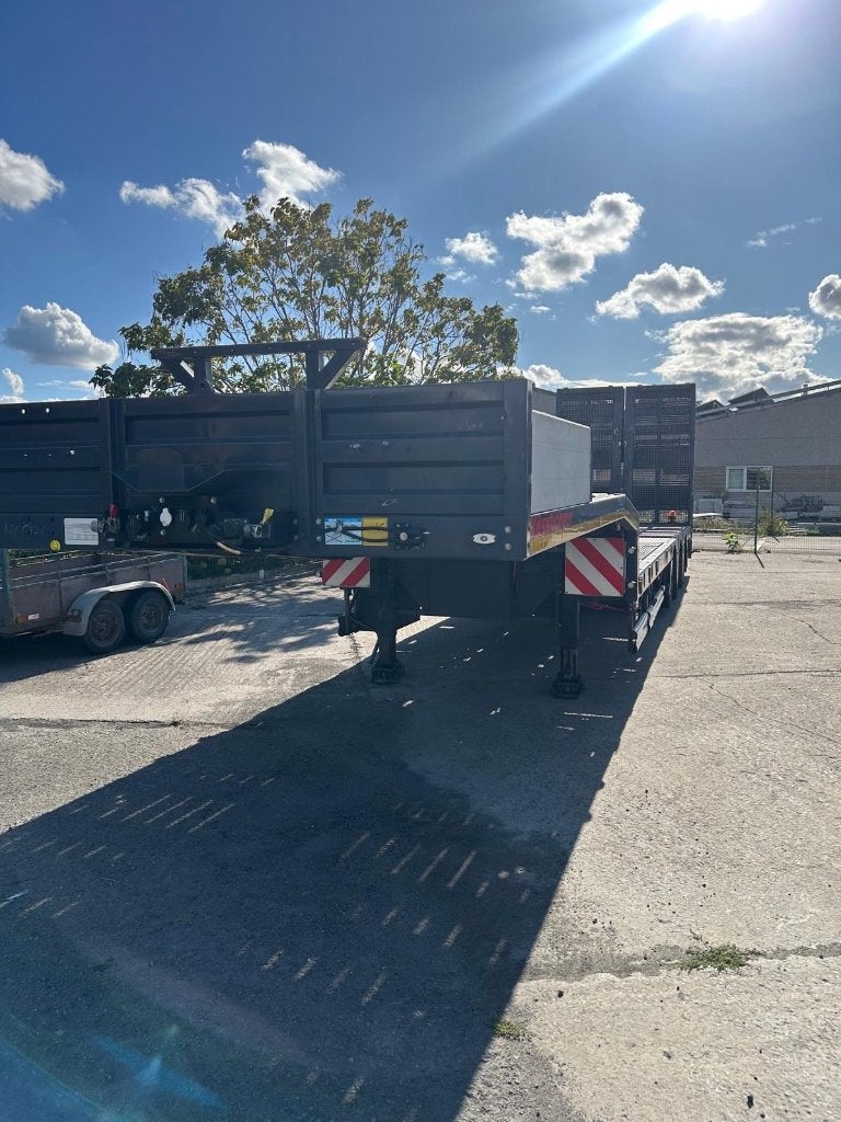 Uitschuifbare trailer kassbohrer, Ophalen, Gebruikt